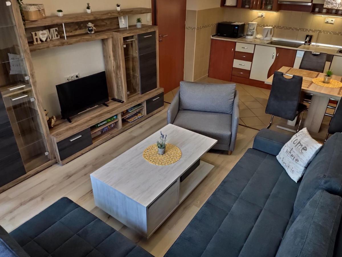 Holiday Apartman Sárvár Extérieur photo